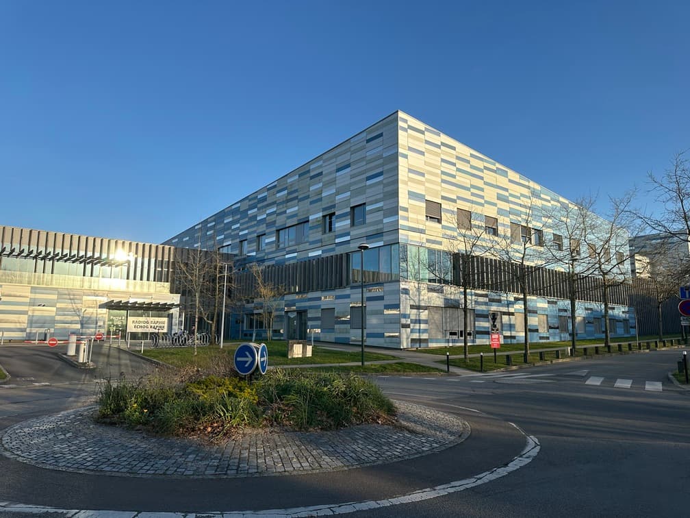 Porte R - Accès radiologie (vue 2)